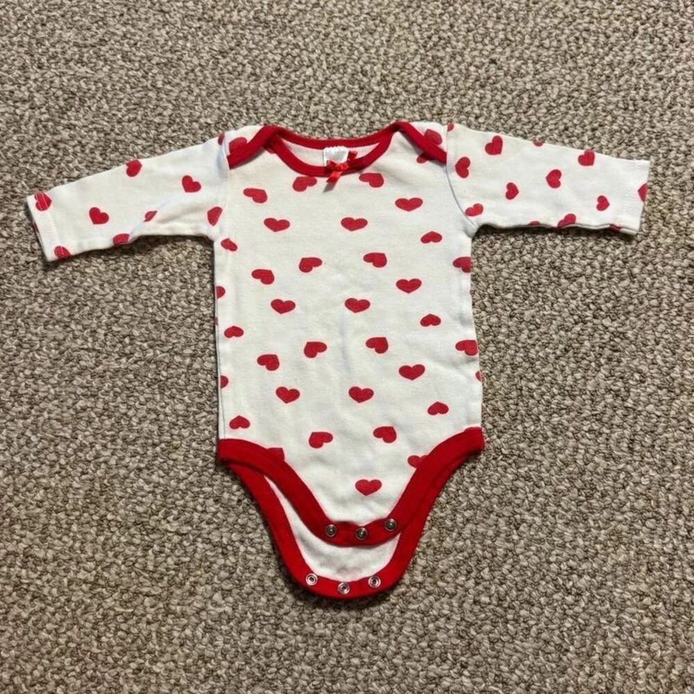 Modern Moments Long Sleeve Bodysuit Red Heart Print Valentine 6-9 Months